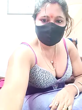 misspriya03 online show from January 6, 5:55 am