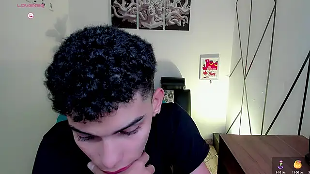 Room 69x online show from October 30, 9:15 pm