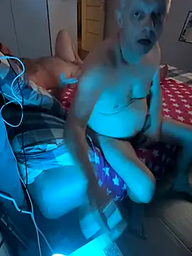 Snapshot of Jaropol chatting on September 12, 10:54 pm Jaropol online show from September 12, 10:54 pm