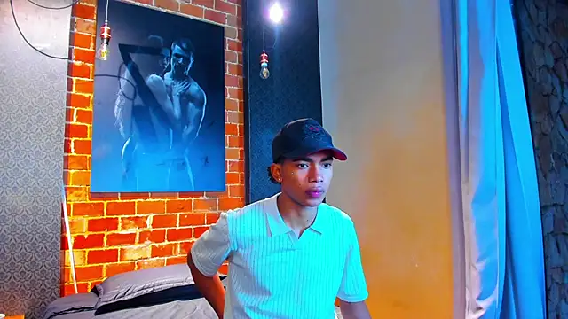 AlanCutee online show from November 4, 12:04 pm