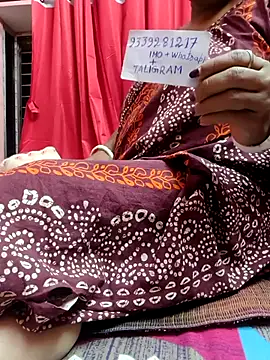 Cute-Swewty online show from April 7, 2:17 pm