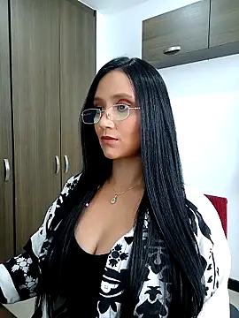 Esmeralda333 online show from October 14, 1:12 pm