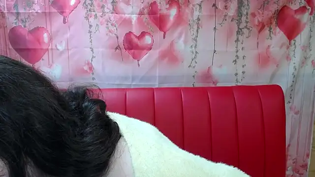 NeonilaLisova online show from April 11, 5:45 am