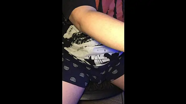 MinhTuan2002 online show from December 15, 2:54 pm