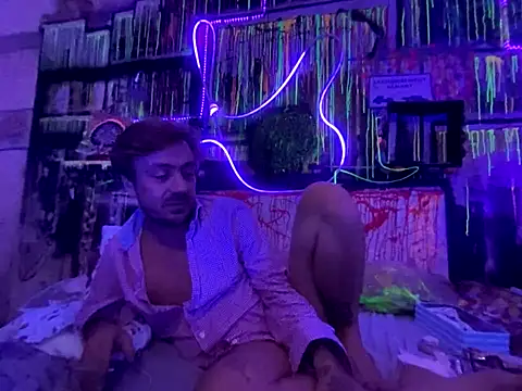 3615-ULLA online show from October 26, 5:24 am