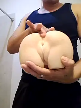 Snapshot of Sanz4200 chatting on November 20, 4:18 pm Sanz4200 online show from November 20, 4:18 pm