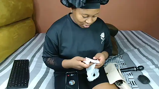 SexxyAddiict online show from March 3, 12:44 pm