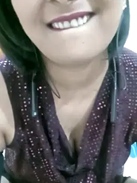 Snapshot of Queen_Kushi4 chatting on April 1, 6:16 pm Queen Kushi4 online show from April 1, 6:16 pm