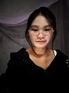 saronla 03 online show from November 29, 6:00 pm