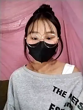 saronla 03 online show from January 8, 6:37 am