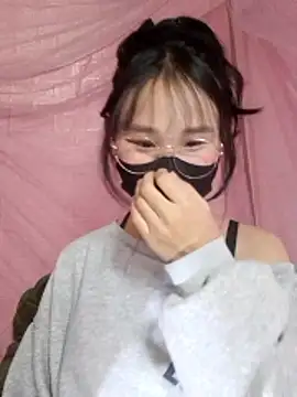 saronla 03 online show from January 11, 9:03 am