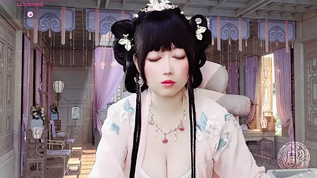 LuckyCute-Tutu online show from April 15, 2:24 pm