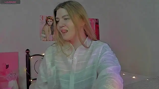 Ruby Al1en online show from January 18, 1:20 am