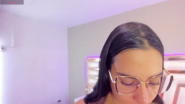 GeminisClark online show from May 26, 12:23 pm