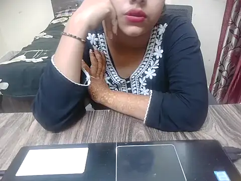 Snapshot of lusty_kaira chatting on July 29, 6:06 pm lusty kaira online show from July 29, 6:06 pm