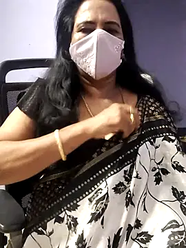 mallu-lover online show from November 17, 11:43 pm