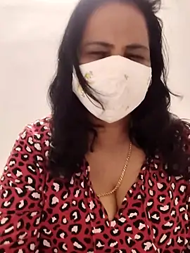 mallu-lover online show from December 20, 5:09 pm