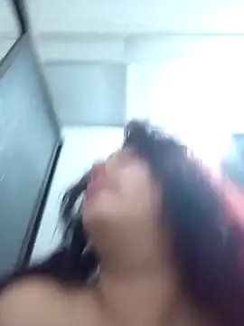 CloeStron online show from November 6, 3:13 pm