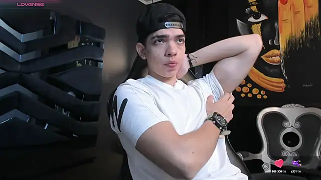 Eryonbradley online show from October 16, 11:22 am