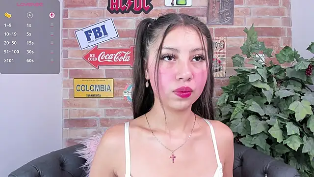 misss luxury online show from December 23, 11:08 am