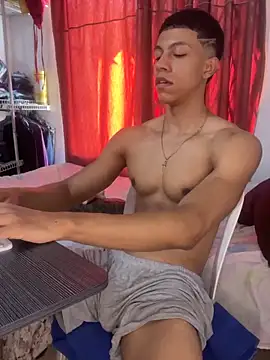 RickyEbony online show from April 3, 8:07 pm