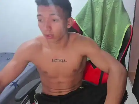 JuanchiT66 online show from December 14, 5:35 am