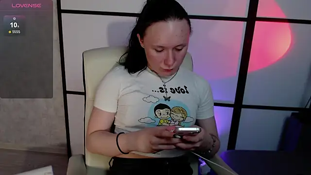 Katherine reinhart online show from September 15, 11:32 am