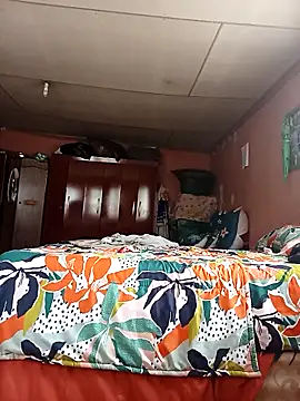 Snapshot of Babybigbutt chatting on March 18, 9:12 am Babybigbutt online show from March 18, 9:12 am