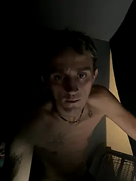 Snapshot of StoneyCam chatting on September 13, 10:26 am StoneyCam online show from September 13, 10:26 am