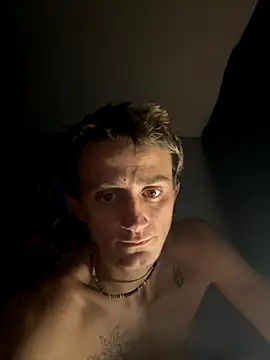 Snapshot of StoneyCam chatting on September 14, 10:58 am StoneyCam online show from September 14, 10:58 am