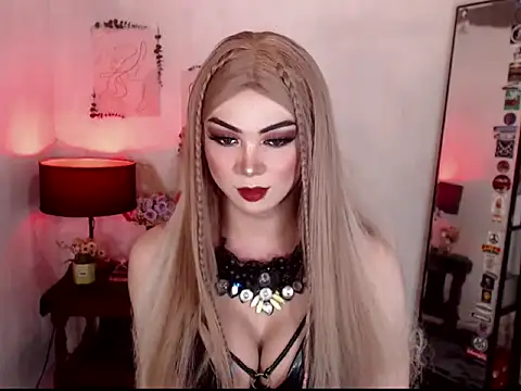 Hugecock shantall online show from November 8, 8:18 pm