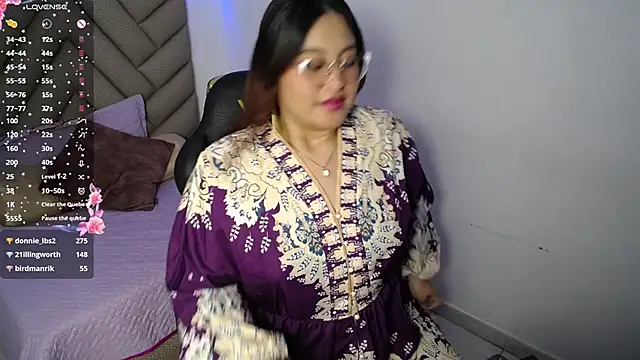 heluejamil online show from November 8, 7:41 am