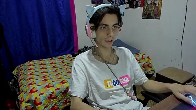 golden ryyan online show from February 10, 6:23 pm