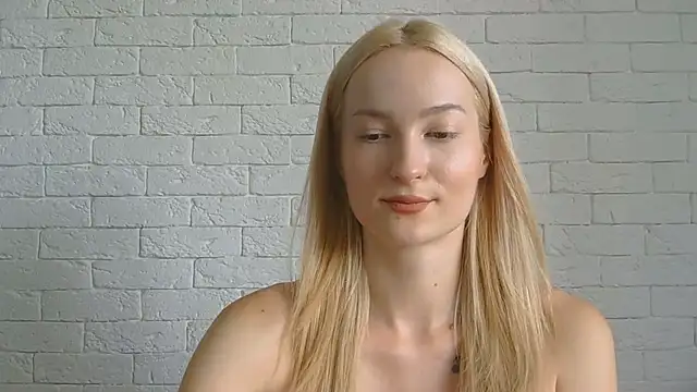 Alice Sweet 01 online show from July 27, 11:17 am