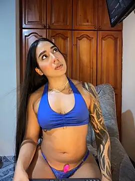 KaditaNavarro online show from April 11, 6:56 pm