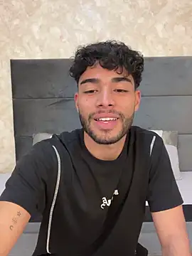 RaphaelDufort online show from November 6, 12:11 am