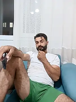 alex10alexx online show from October 4, 5:00 pm