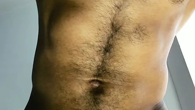 latinhotmuscle online show from April 12, 7:30 pm