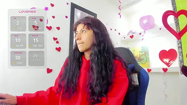 Raven Rouge  online show from February 25, 9:35 pm