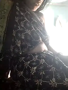 Snapshot of Hot-qwer chatting on April 1, 7:53 am Hot-qwer online show from April 1, 7:53 am