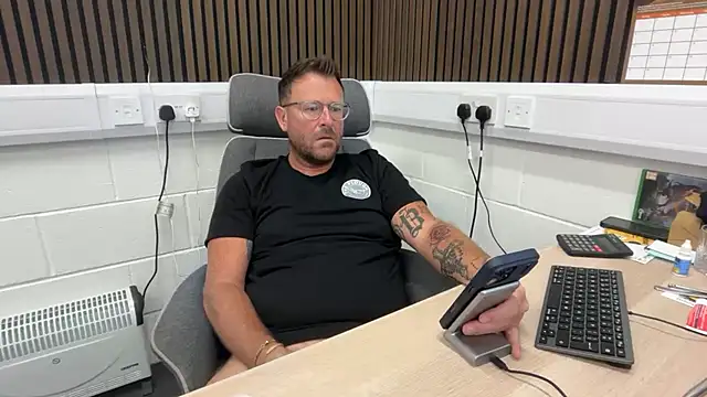 bilf1978 online show from July 16, 6:41 am
