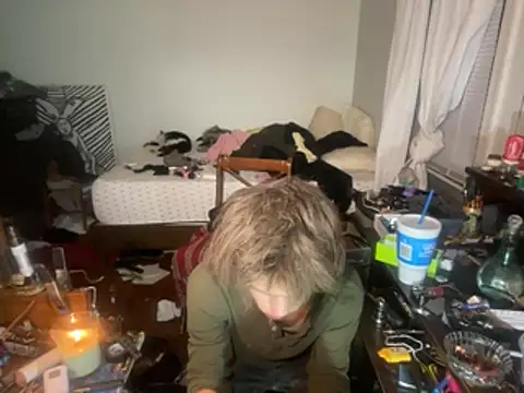 XanderOzzz online show from May 14, 3:24 am