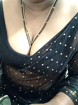 Snapshot of Tamil-rami chatting on October 14, 5:30 am Tamil-rami online show from October 14, 5:30 am