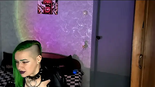 NeonNectar  online show from October 17, 3:25 pm