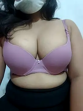 Snapshot of Sakshi4u chatting on November 29, 4:59 am Sakshi4u online show from November 29, 4:59 am