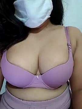 Snapshot of Sakshi4u chatting on December 15, 6:39 am Sakshi4u online show from December 15, 6:39 am