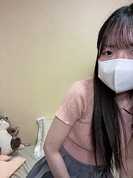 risa909 online show from June 4, 8:59 pm