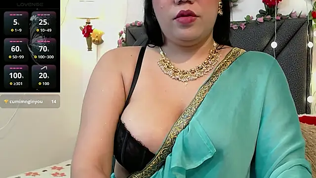 Snapshot of IndraKaur_ chatting on April 25, 1:41 pm IndraKaur online show from April 25, 1:41 pm