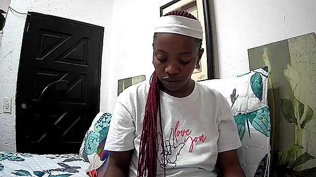 CandyNaynay online show from October 30, 9:15 pm