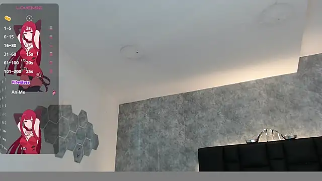 crystaldarliing online show from March 23, 4:33 pm